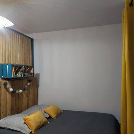 Le Bel Horizon Apartment เลอ ตอมปง ภายนอก รูปภาพ