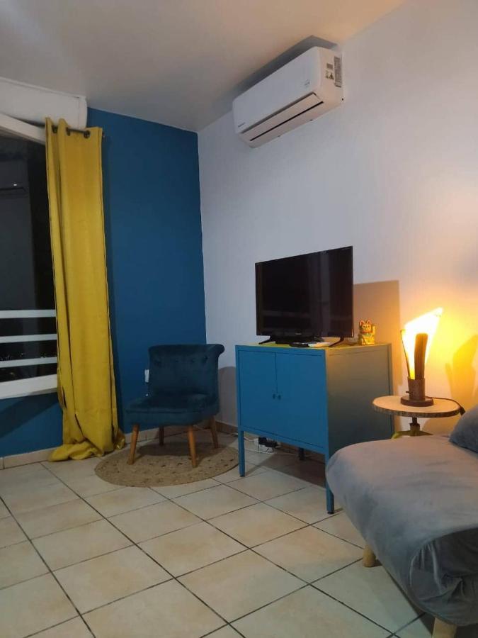 Le Bel Horizon Apartment เลอ ตอมปง ภายนอก รูปภาพ